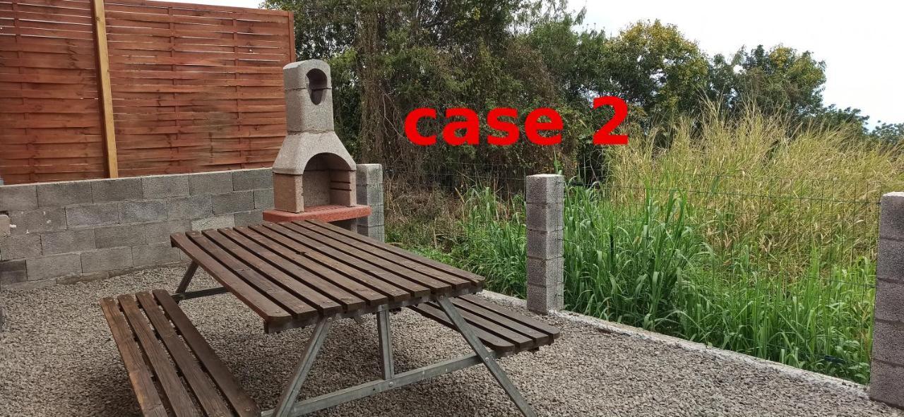 Ti Case Reunion 400 Saint Pierre Exterior foto